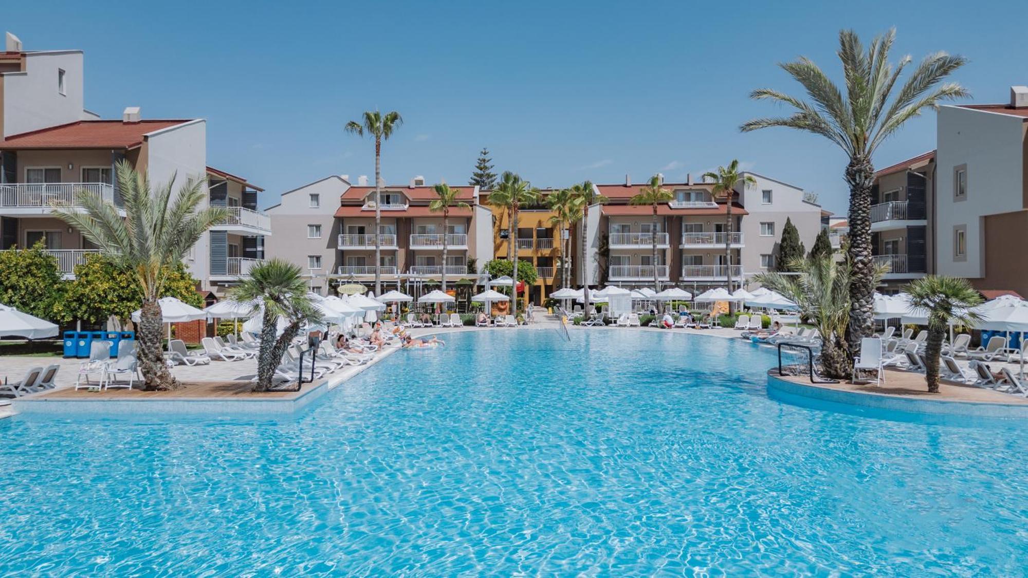 Resort Barut B